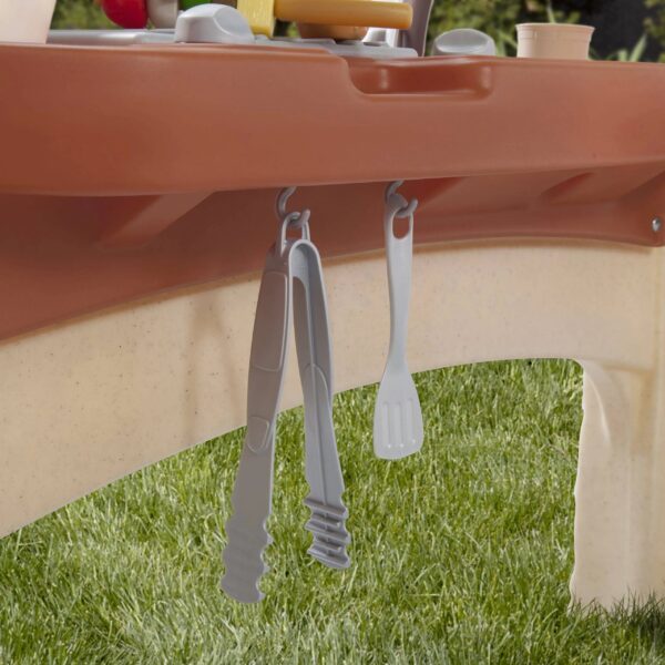 25E016FC-12D3-B444-87F2-87A5E76D4E25 Step2 All Around Playtime Patio with Canopy - MadeInUSA