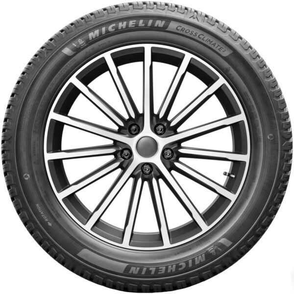 CE3ED05B-41BE-B58A-2D2A-68A67A5EE99A Michelin CrossClimate2 205/60R16 92V - MadeInUSA